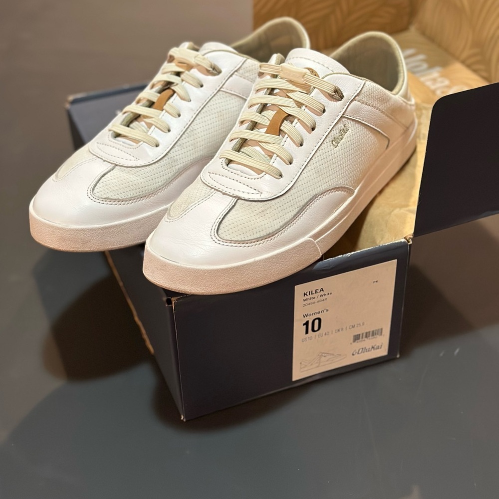 Olukai Kīlea Women’s Classic Court Sneakers